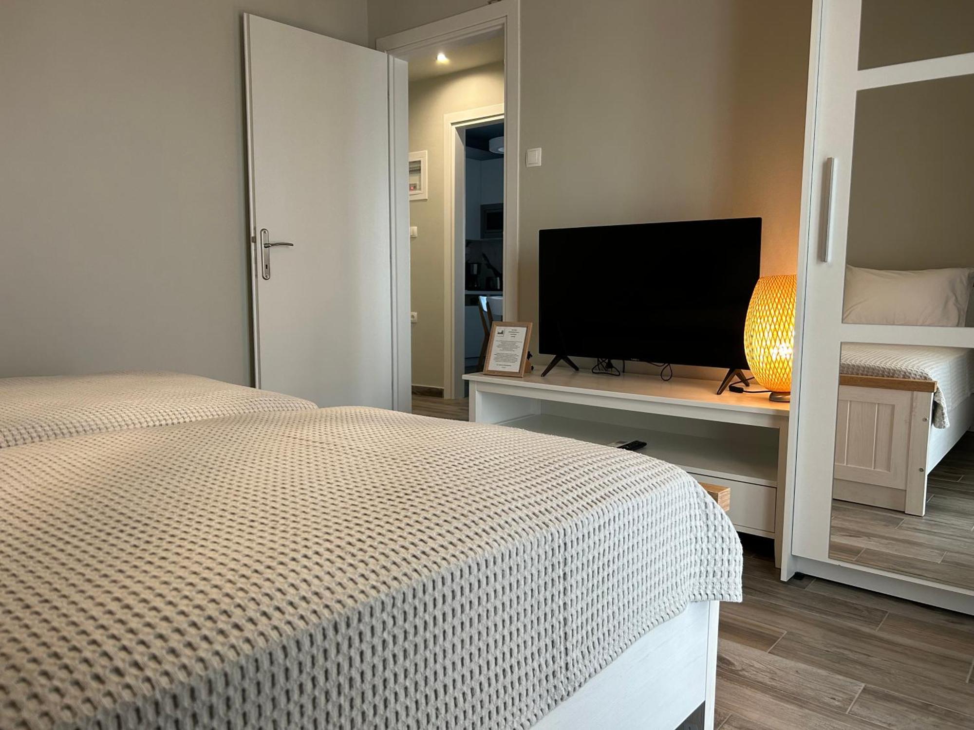 Niki'S House Apartments By The Sea Kalyves Polygyrou 外观 照片
